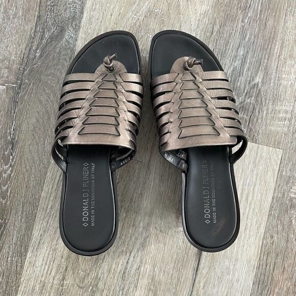 Donald J. Pliner Lea Bronze Platform Sandals - Size: 9.5 - Picture 9 of 11